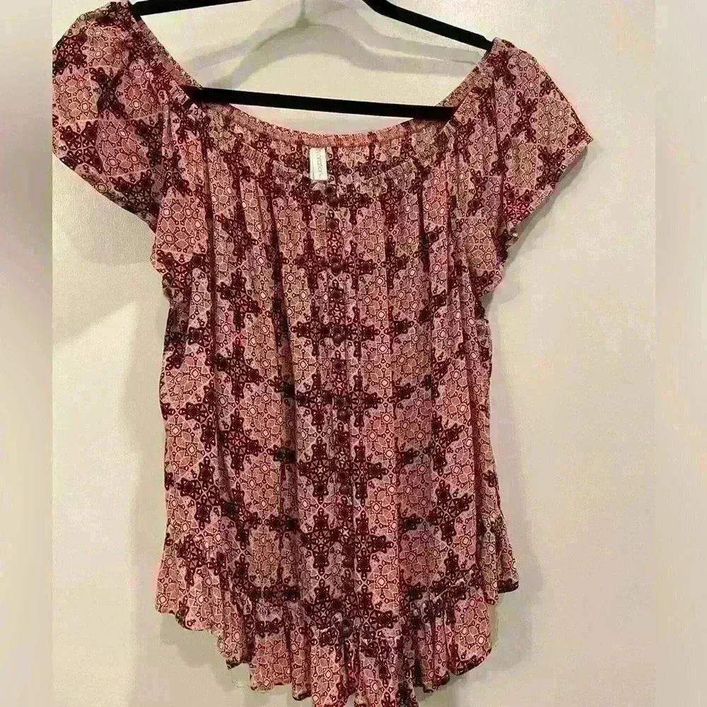 Xhilaration off the shoulder top